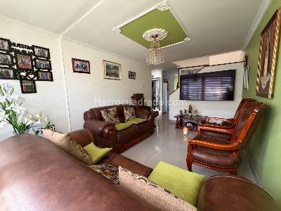 Casa en venta en Villa Mayor Oriental, Bogotá · foto 10 de 20