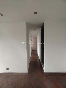 Apartamento de 3 alcobas en venta en Fontibon Sabana Grande, Bogotá, 49 m² · foto 5 de 9