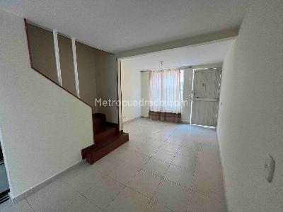 Casa en venta en Nueva Castilla Tintal, Bogotá · foto 2 de 12
