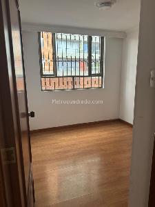 Casa de 5 alcobas en venta en Portales Del Norte, Bogotá, 215 m² · foto 12 de 15