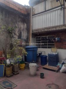 Casa en venta en El Carmen, Bogotá · foto 7 de 18