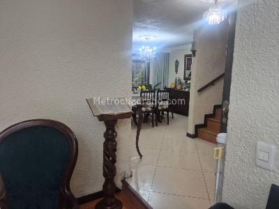 Casa en venta en Villa Luz, Bogotá · foto 6 de 20
