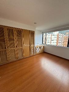 Apartamento en venta en Multicentro, Bogotá · foto 9 de 18