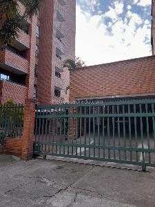 Apartamento de 2 alcobas en venta en Jardines / El Portal, Envigado, 85 m² · foto 16 de 19