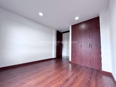 Apartamento de 3 alcobas en venta en Carlos Lleras Restrepo, Bogotá, 70 m² · foto 14 de 20