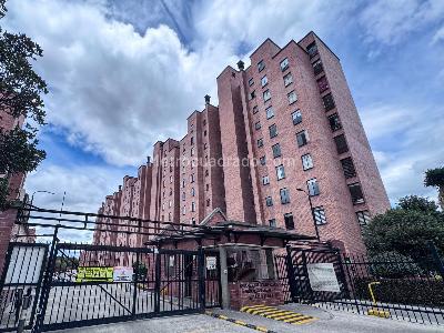 Apartamento de 3 alcobas en venta en Carlos Lleras Restrepo, Bogotá, 70 m² · foto 18 de 20