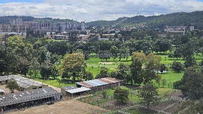 Apartamento en venta en Lagos De Torca, Bogotá · foto 2 de 15