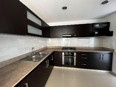 Apartamento de 2 alcobas en arriendo en Bella Suiza Alta, Bogotá, 101 m² · foto 7 de 15