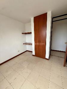 Apartamento en venta en Calvo Sur, Bogotá · foto 6 de 15