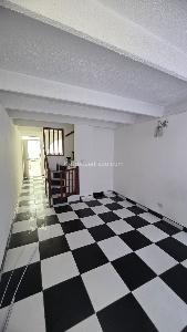 Casa de 3 alcobas en venta en Ismael Perdomo, Bogotá, 67 m² · foto 2 de 13