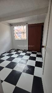 Casa de 3 alcobas en venta en Ismael Perdomo, Bogotá, 67 m² · foto 7 de 13