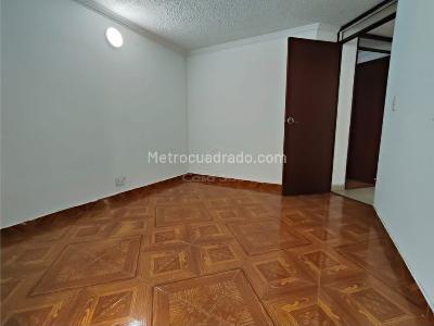 Apartamento de 3 alcobas en venta en Ciudad Kenedy, Bogotá, 59 m² · foto 16 de 20