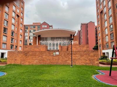 Apartamento de 3 alcobas en venta en Ciudad Salitre Nor Oriental Teusaquillo, Bogotá, 70 m² · foto 3 de 20