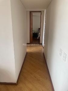 Apartamento de 3 alcobas en venta en Ciudad Salitre Sur Oriental, Bogotá, 87 m² · foto 12 de 18