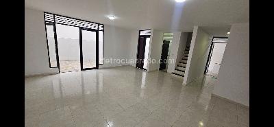 Casa de 3 alcobas en venta en Cn Santa Maria, Villavicencio, 120 m² · foto 4 de 20