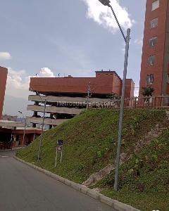 Apartamento de 2 alcobas en venta en Calazan, Medellín, 48 m² · foto 18 de 19