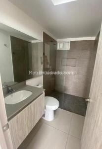 Apartamento de 2 alcobas en venta en Milla De Oro, Ibagué, 92 m² · foto 6 de 15
