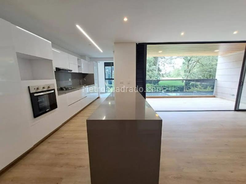 Apartamento en Arriendo, via guarne, Rionegro