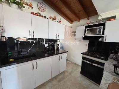 Apartamento de 3 alcobas en venta en La Castellana, Medellín, 100 m² · foto 4 de 14