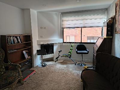 Apartamento de 3 alcobas en venta en La Carolina, Bogotá, 168 m² · foto 11 de 19