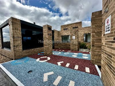 Apartamento en venta en El Rincon Del Chico, Bogotá · foto 15 de 20