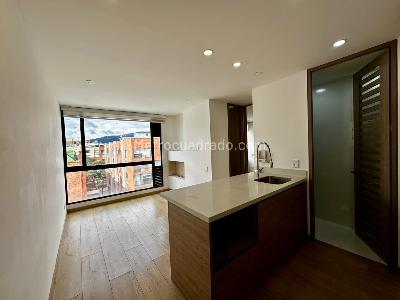 Apartamento en venta en El Rincon Del Chico, Bogotá · foto 4 de 20