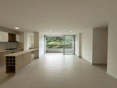 Apartamento en venta en Los Colores, Medellín · foto 12 de 19
