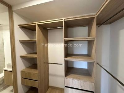 Apartamento en venta en Los Colores, Medellín · foto 13 de 19