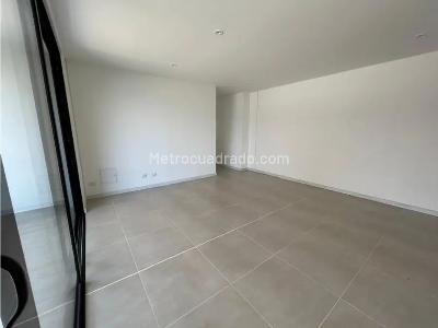 Apartamento de 3 alcobas en venta en El Poblado, Medellín, 104 m² · foto 2 de 10