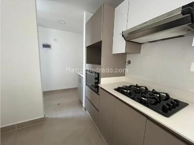 Apartamento de 3 alcobas en venta en El Poblado, Medellín, 104 m² · foto 5 de 10