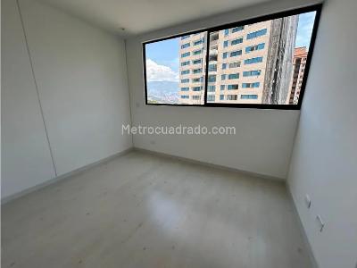Apartamento de 3 alcobas en venta en El Poblado, Medellín, 104 m² · foto 9 de 10