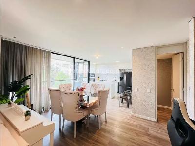 Apartamento de 2 alcobas en venta en El Poblado, Medellín, 110 m² · foto 10 de 10