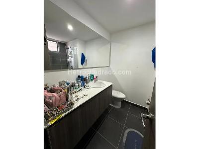 Apartamento de 3 alcobas en venta en Simesa, Medellín, 121 m² · foto 2 de 10