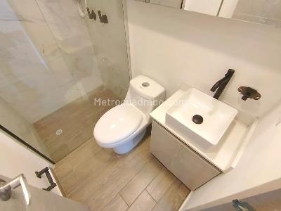 Apartamento en venta en La Granja, Bogotá · foto 2 de 14
