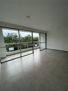 Apartamento de 3 alcobas en venta en Tejares, Cali, 92 m² · foto 4 de 13