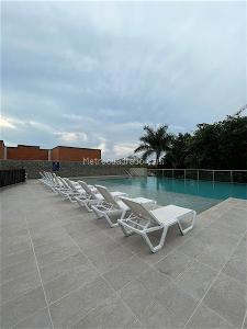Apartamento de 3 alcobas en venta en Tejares, Cali, 92 m² · foto 5 de 13