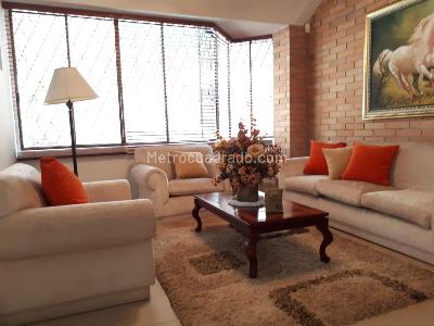 Casa de 5 alcobas en venta en Lagos Del Cacique, Bucaramanga, 395 m² · foto 13 de 20