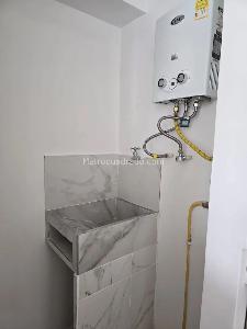 Apartamento de 2 alcobas en venta en Madera, Bello, 55 m² · foto 3 de 11
