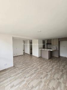 Apartamento de 2 alcobas en venta en Madera, Bello, 55 m² · foto 5 de 11