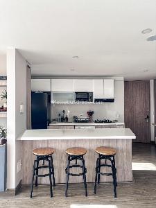 Apartamento de 3 alcobas en venta en Lisboa Nuevo Country, Bogotá, 104 m² · foto 3 de 16