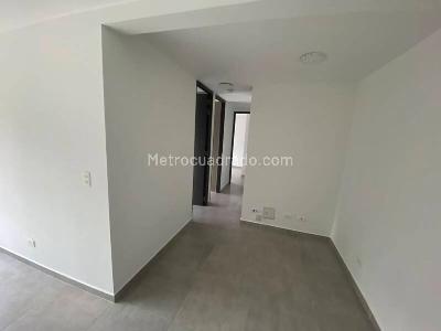 Apartamento de 3 alcobas en venta en Bellavista, Bello, 65 m² · foto 12 de 12