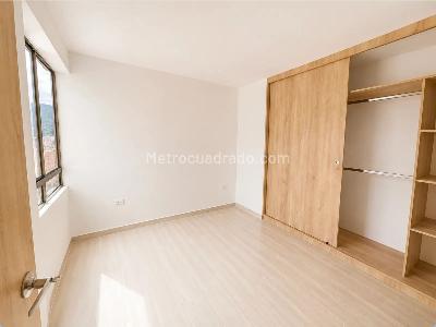 Apartamento de 3 alcobas en venta en Zona Industrial 1, Bello, 58 m² · foto 12 de 12