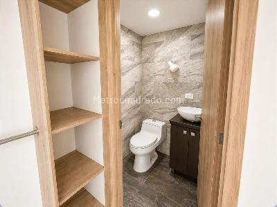 Apartamento de 3 alcobas en venta en Zona Industrial 1, Bello, 58 m² · foto 4 de 12