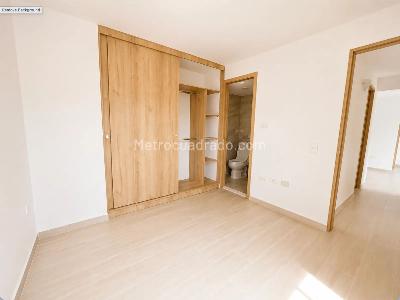 Apartamento de 3 alcobas en venta en Zona Industrial 1, Bello, 58 m² · foto 8 de 12