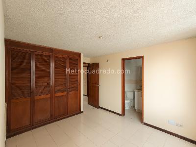 Apartamento de 3 alcobas en venta en La Aurora, Bucaramanga, 94 m² · foto 10 de 20