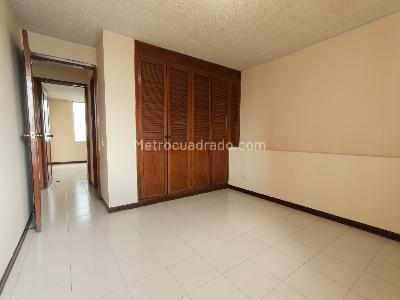 Apartamento de 3 alcobas en venta en La Aurora, Bucaramanga, 94 m² · foto 8 de 20
