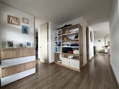 Apartamento en venta en Santa Maria Del Lago, Bogotá · foto 11 de 15