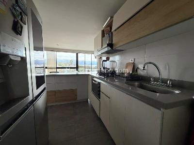 Apartamento en venta en Santa Maria Del Lago, Bogotá · foto 5 de 15