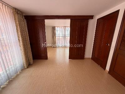 Apartamento en venta en Chico San Patricio, Bogotá · foto 8 de 20