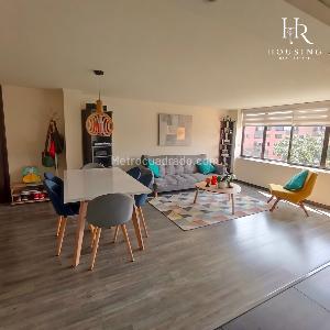 Apartamento de 3 alcobas en venta en Bulevar Niza, Bogotá, 102 m² · foto 2 de 12